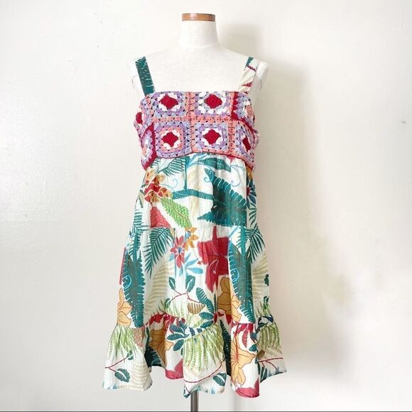 Farm Rio Crochet Tropical Floral tiered Mini Dress NWOT Medium - Picture 2 of 7